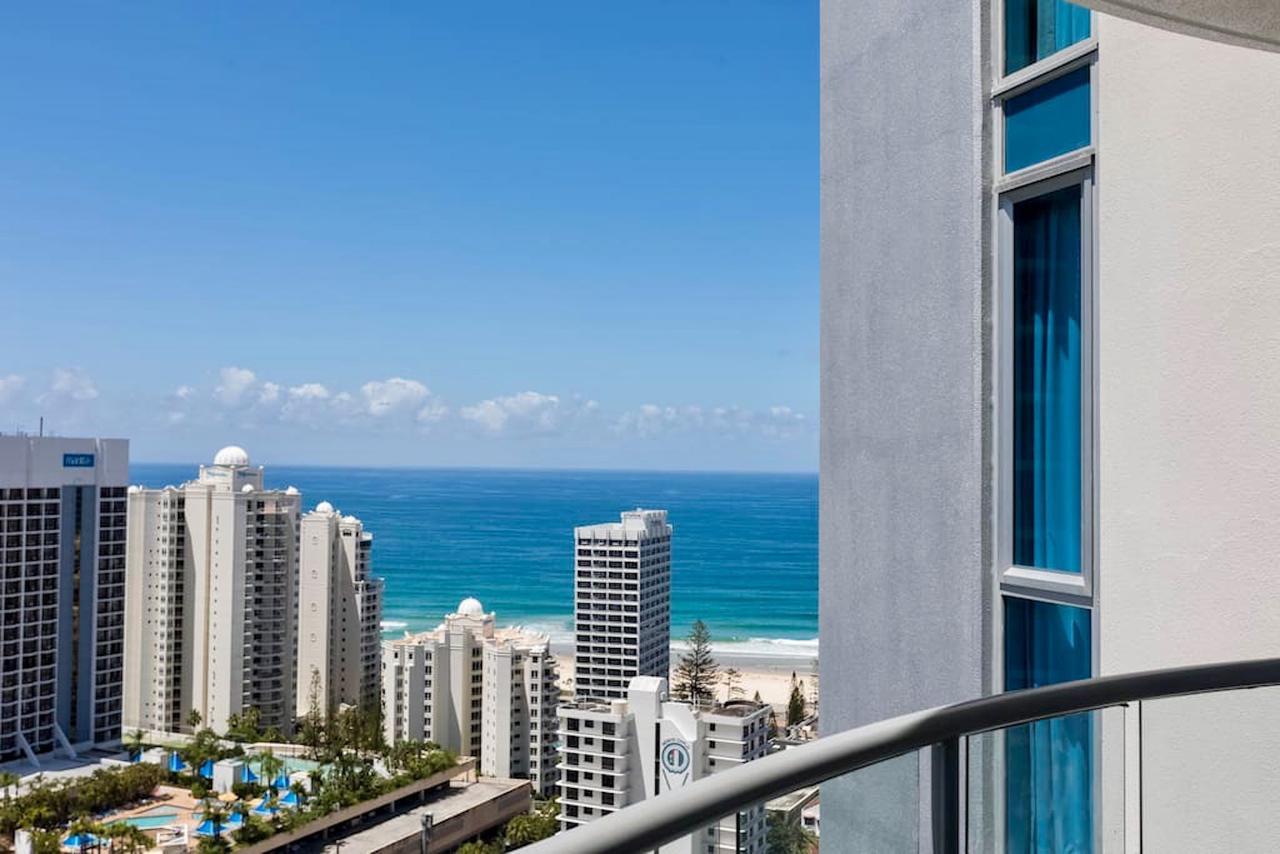Apartment With Ocean Views ゴールドコースト エクステリア 写真